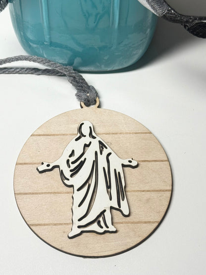 Christus Statue Wooden Ornament- Shiplap